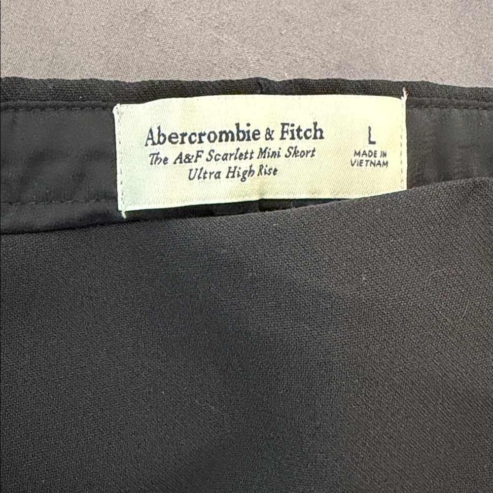 Abercrombie & Fitch Scarlett Mini Skort Ultra High Rise - Picture 2 of 5